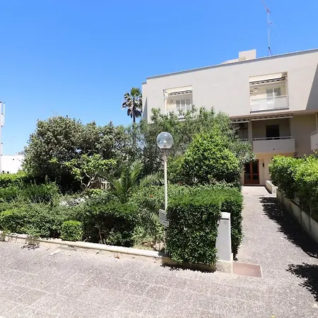 Nicole In Salento 5 Posti Апартаменты